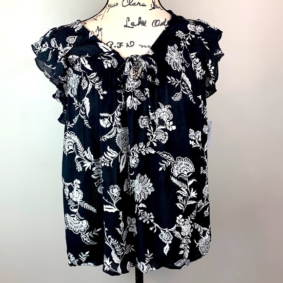 Old Navy Ruffled Crinkle-Texture Printed Tie-Neck  Blouse NEW! - Picture 5 of 7